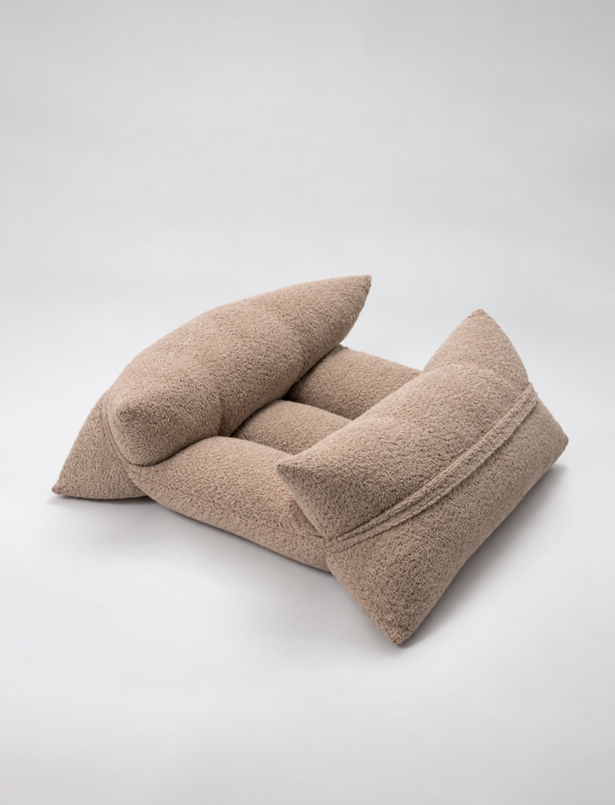 Cama Yoko Arena